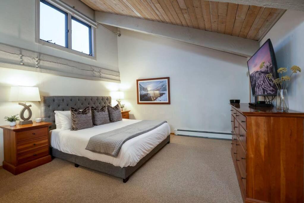Updated 3 Bedroom 2 Ba With Pool & Hot Tub - Stunning Mountain Views! Snowmass Village Εξωτερικό φωτογραφία