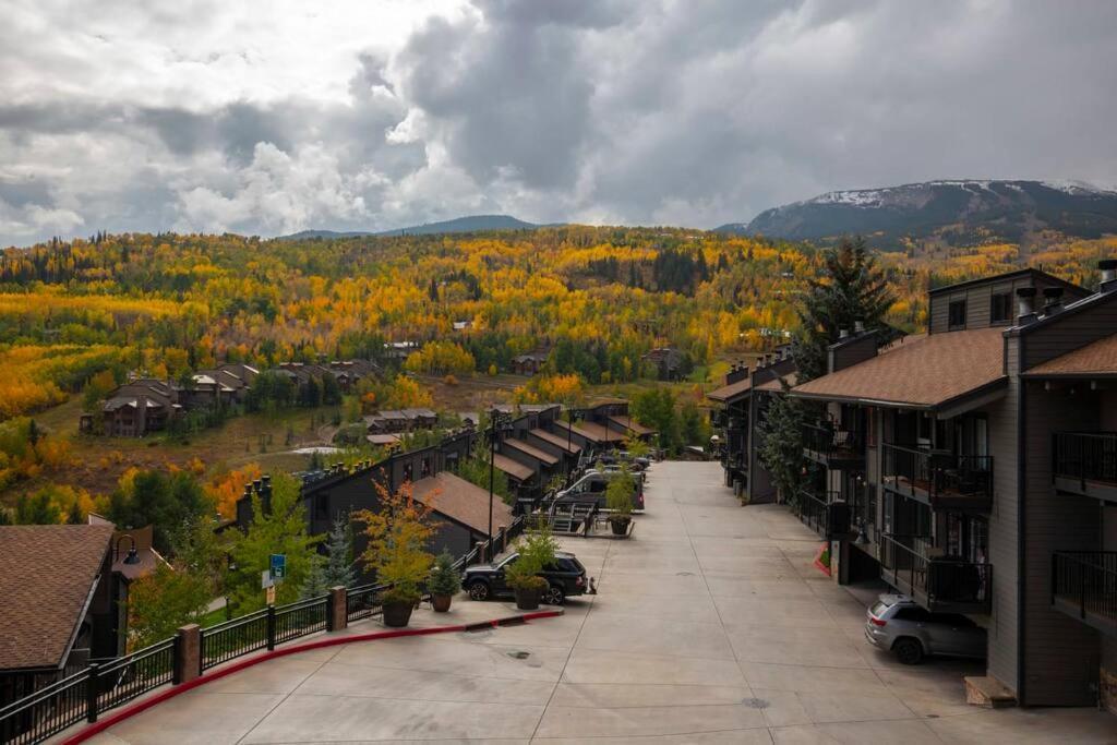 Updated 3 Bedroom 2 Ba With Pool & Hot Tub - Stunning Mountain Views! Snowmass Village Εξωτερικό φωτογραφία